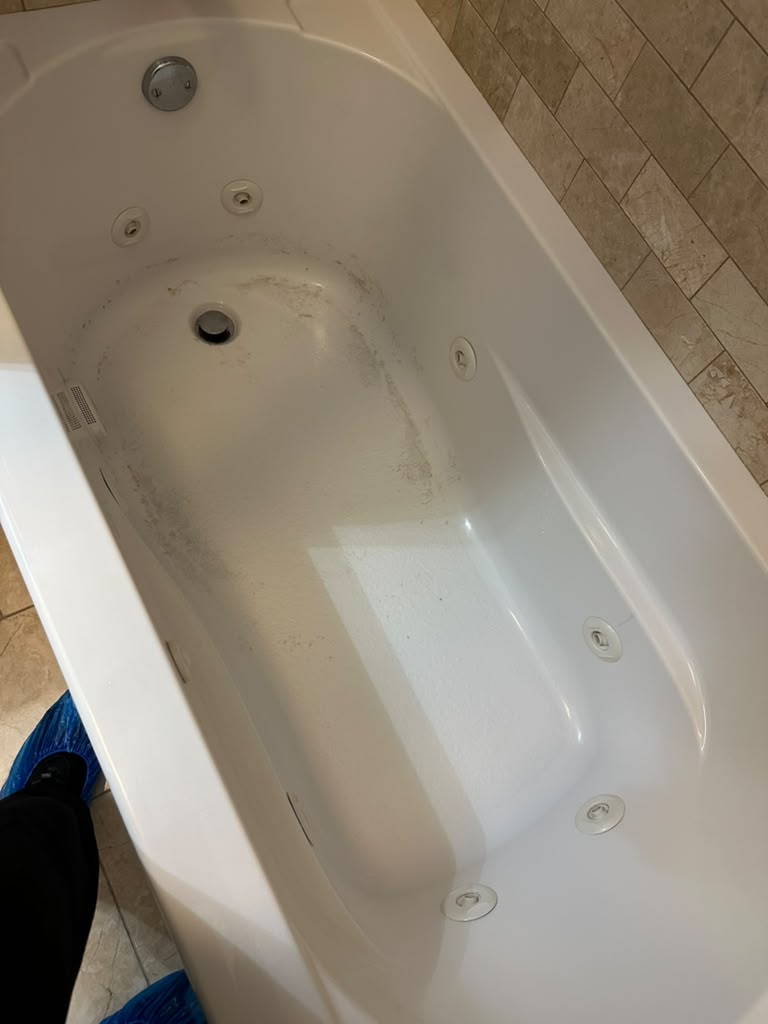 Before: Jetted Tub Deep Clean by Nanda Souza Cleaning Services